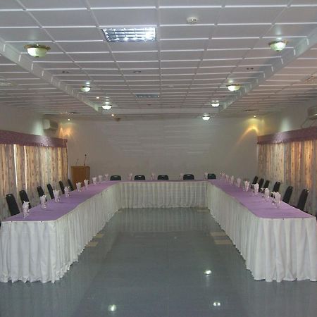 Wadoma Royale Hotel Kumasi Kültér fotó