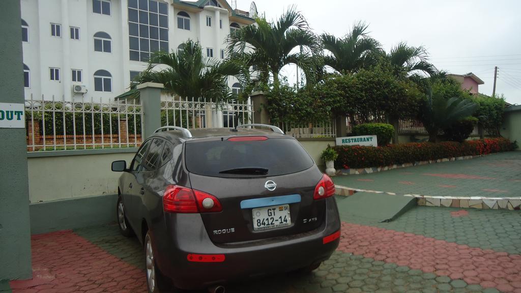 Wadoma Royale Hotel Kumasi Kültér fotó