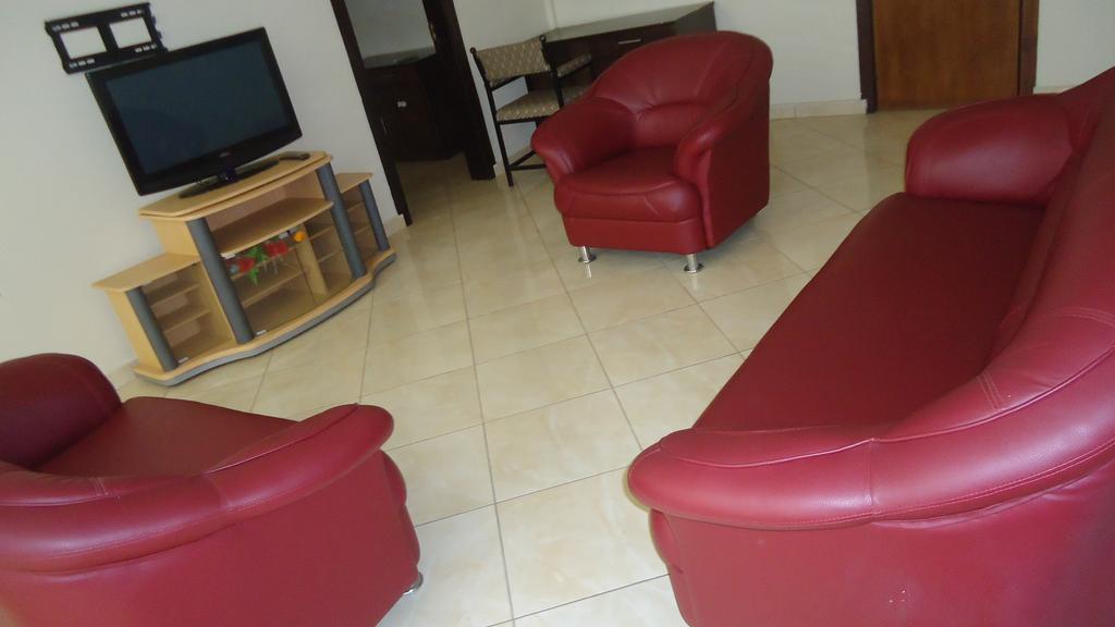 Wadoma Royale Hotel Kumasi Szoba fotó