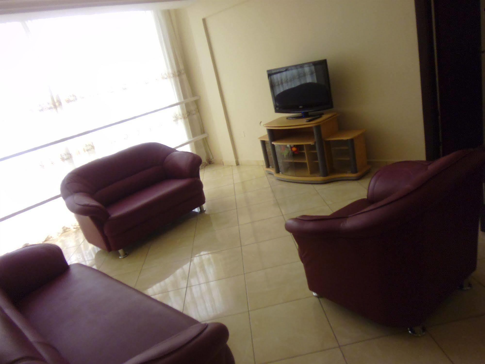 Wadoma Royale Hotel Kumasi Kültér fotó
